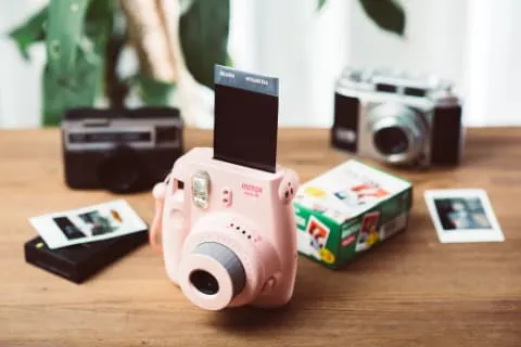 Does Fujifilm Work With Polaroid?