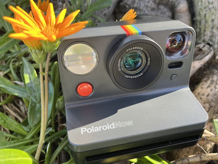 Polaroid Now and Now+ Blinking Red